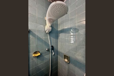 Casa à venda com 128m², 3 quartos e 1 vaga Casa à venda com 128m², 3 quartos e 1 vagaBanheiro Social