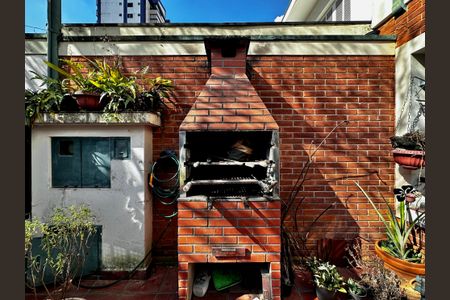 Casa à venda com 128m², 3 quartos e 1 vaga Casa à venda com 128m², 3 quartos e 1 vagaChurrasqueira