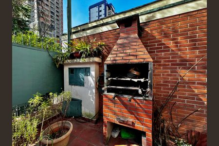 Casa à venda com 128m², 3 quartos e 1 vaga Casa à venda com 128m², 3 quartos e 1 vagaChurrasqueira