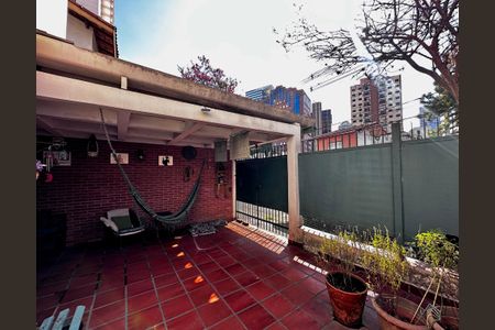 Casa à venda com 128m², 3 quartos e 1 vaga Casa à venda com 128m², 3 quartos e 1 vagaGaragem