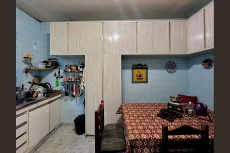 Casa à venda com 128m², 3 quartos e 1 vaga Casa à venda com 128m², 3 quartos e 1 vagaCozinha