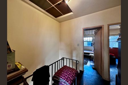 Casa à venda com 128m², 3 quartos e 1 vaga Casa à venda com 128m², 3 quartos e 1 vagaCorredor Quartos