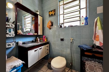 Casa à venda com 128m², 3 quartos e 1 vaga Casa à venda com 128m², 3 quartos e 1 vagaBanheiro Social