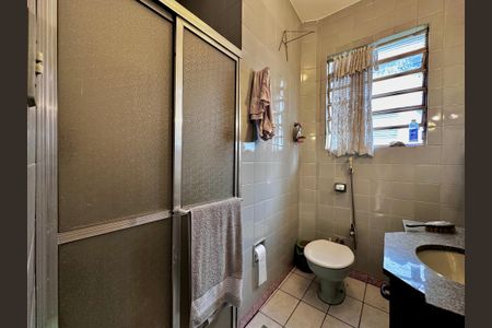 Casa à venda com 128m², 3 quartos e 1 vaga Casa à venda com 128m², 3 quartos e 1 vagaBanheiro Suíte