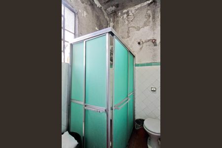 Casa à venda com 270m², 2 quartos e sem vaga Casa à venda com 270m², 2 quartos e sem vagaBanheiro