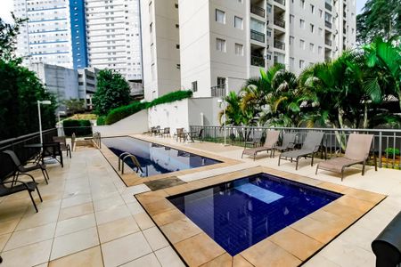 Apartamento à venda com 66m², 2 quartos e 1 vagaÁrea comum