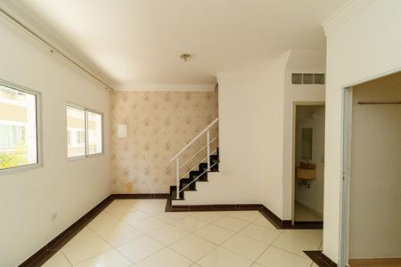 Casa de condomínio à venda com 100m², 3 quartos e 1 vagaSala