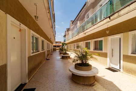 Casa de condomínio à venda com 100m², 3 quartos e 1 vagaÁrea comum