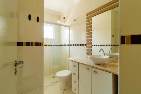 Casa de condomínio à venda com 100m², 3 quartos e 1 vagaBanheiro