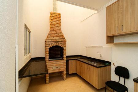 Casa de condomínio à venda com 100m², 3 quartos e 1 vagaÁrea de Serviço e Lazer