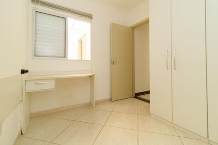 Casa de condomínio à venda com 100m², 3 quartos e 1 vagaQuarto 2