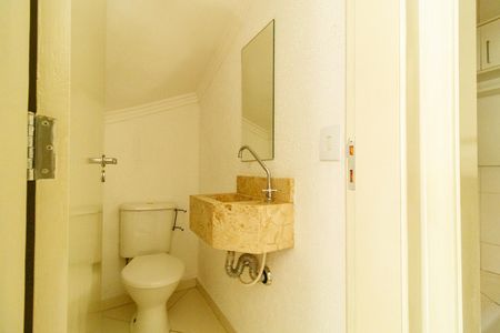 Casa de condomínio à venda com 100m², 3 quartos e 1 vagaLavabo