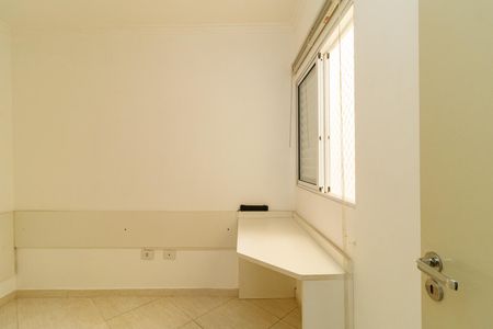 Casa de condomínio à venda com 100m², 3 quartos e 1 vagaQuarto 2