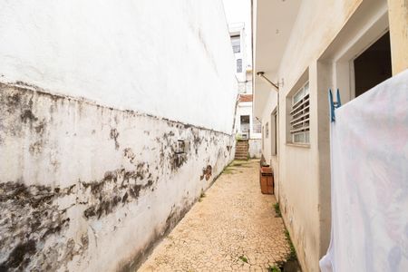 Casa à venda com 224m², 4 quartos e 4 vagasCorredor Externo