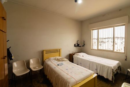 Casa à venda com 224m², 4 quartos e 4 vagasQuarto 1