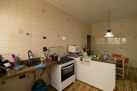 Casa à venda com 224m², 4 quartos e 4 vagasCozinha