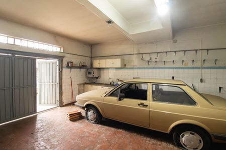 Casa à venda com 224m², 4 quartos e 4 vagasGaragem