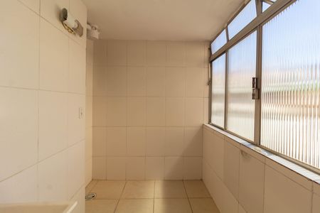 Apartamento para alugar com 56m², 3 quartos e 1 vagaÁrea de Serviço