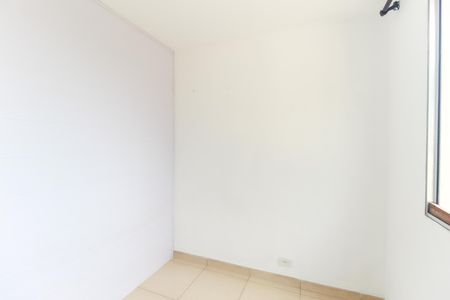 Quarto 1 de apartamento para alugar com 3 quartos, 56m² em Conjunto Residencial José Bonifácio, São Paulo