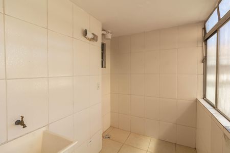 Apartamento para alugar com 56m², 3 quartos e 1 vagaÁrea de Serviço