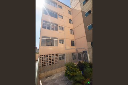 Apartamento para alugar com 56m², 3 quartos e 1 vagaFachada do bloco