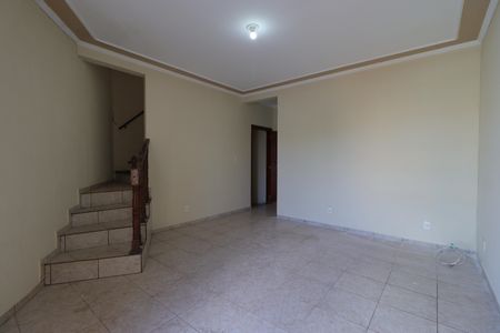 Casa para alugar com 200m², 4 quartos e 1 vagaSala
