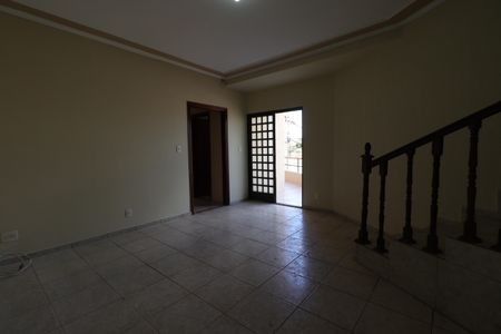 Casa para alugar com 200m², 4 quartos e 1 vagaSala