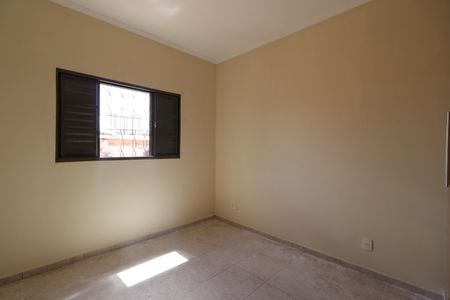 Casa para alugar com 200m², 4 quartos e 1 vagaQuarto 2