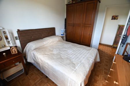 Apartamento à venda com 79m², 2 quartos e 1 vagaQuarto 2