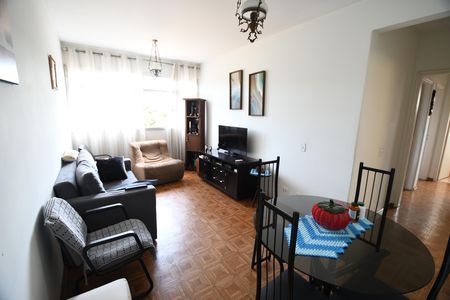 Apartamento à venda com 79m², 2 quartos e 1 vagaSala