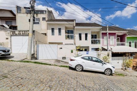 Casa para alugar com 75m², 2 quartos e 1 vaga Casa para alugar com 75m², 2 quartos e 1 vagaFachada