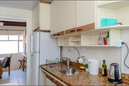 Apartamento para alugar com 110m², 2 quartos e 1 vaga Apartamento para alugar com 110m², 2 quartos e 1 vagaCozinha