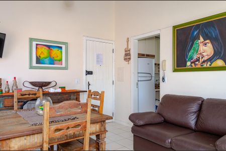 Apartamento para alugar com 110m², 2 quartos e 1 vaga Apartamento para alugar com 110m², 2 quartos e 1 vagaSala