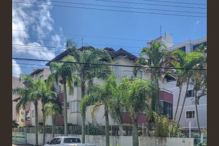 Apartamento para alugar com 110m², 2 quartos e 1 vaga Apartamento para alugar com 110m², 2 quartos e 1 vagaFachada