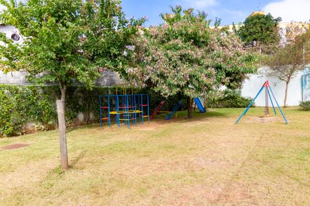 Apartamento para alugar com 53m², 2 quartos e 1 vagaÁrea comum - Playground