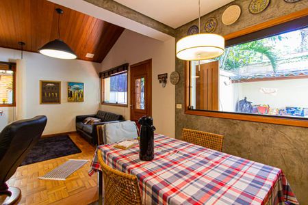 Casa à venda com 308m², 3 quartos e 2 vagasSala de Jantar