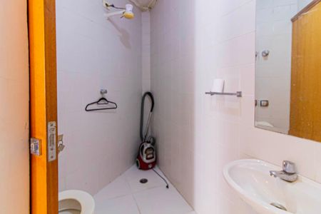 Casa à venda com 308m², 3 quartos e 2 vagasLavabo