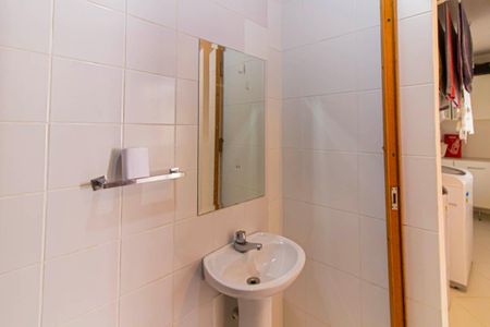 Casa à venda com 308m², 3 quartos e 2 vagasLavabo