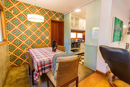 Casa à venda com 308m², 3 quartos e 2 vagasSala de Jantar