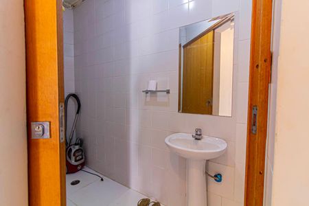 Casa à venda com 308m², 3 quartos e 2 vagasLavabo