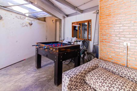 Casa à venda com 308m², 3 quartos e 2 vagasLazer