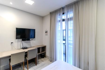 Studio para alugar com 27m², 1 quarto e sem vaga Studio para alugar com 27m², 1 quarto e sem vagaStudio
