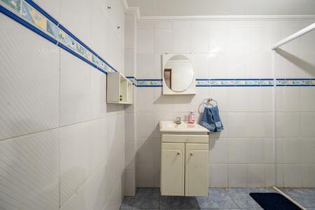 Casa à venda com 200m², 3 quartos e 2 vagasBanheiro da Suíte 3