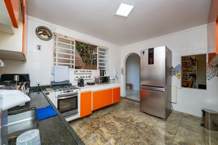 Casa à venda com 200m², 3 quartos e 2 vagasCozinha