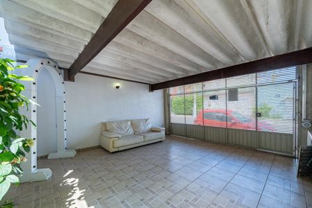 Casa à venda com 200m², 3 quartos e 2 vagasGaragem