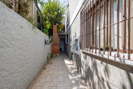 Casa à venda com 200m², 3 quartos e 2 vagasQuintal