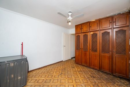 Casa à venda com 200m², 3 quartos e 2 vagasSuíte 2