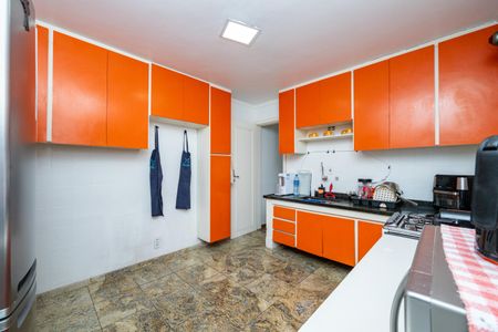 Casa à venda com 200m², 3 quartos e 2 vagasCozinha