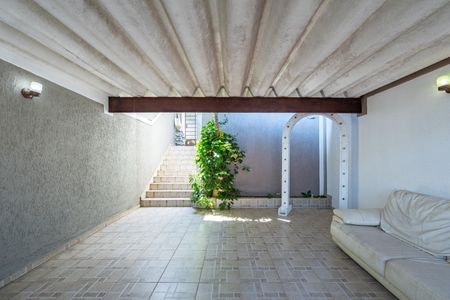 Casa à venda com 200m², 3 quartos e 2 vagasGaragem