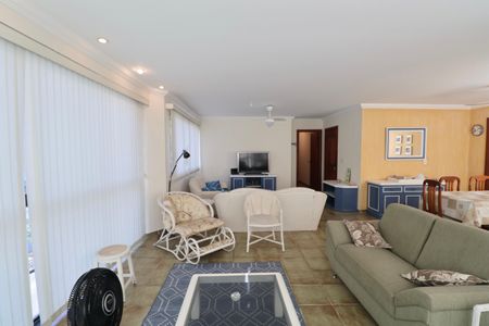 Apartamento para alugar com 138m², 3 quartos e 2 vagas Apartamento para alugar com 138m², 3 quartos e 2 vagasSala